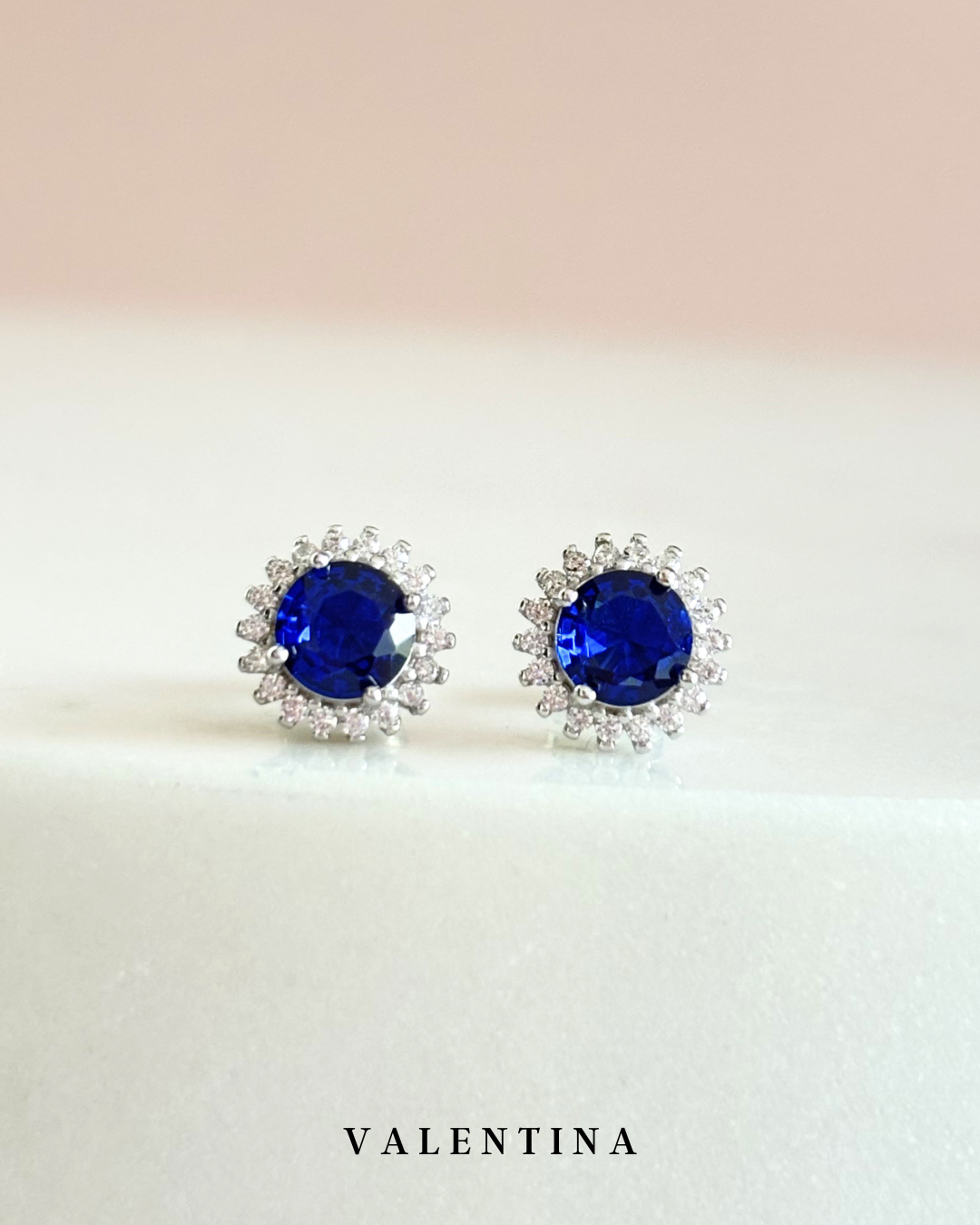 ARETES SONIA