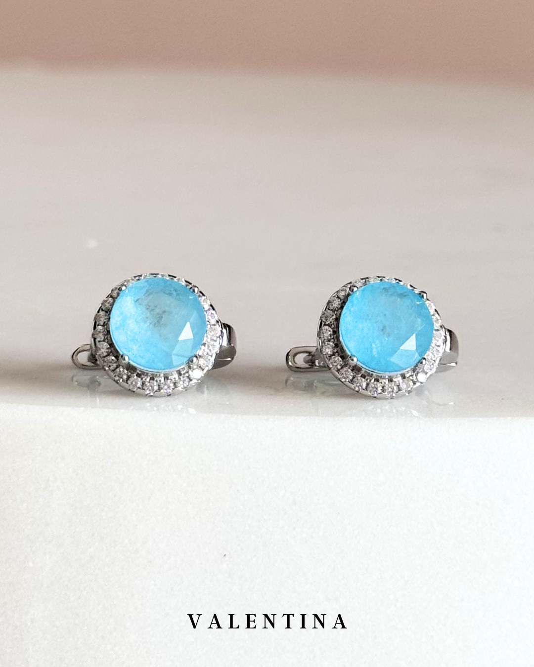 ARETES GIGI