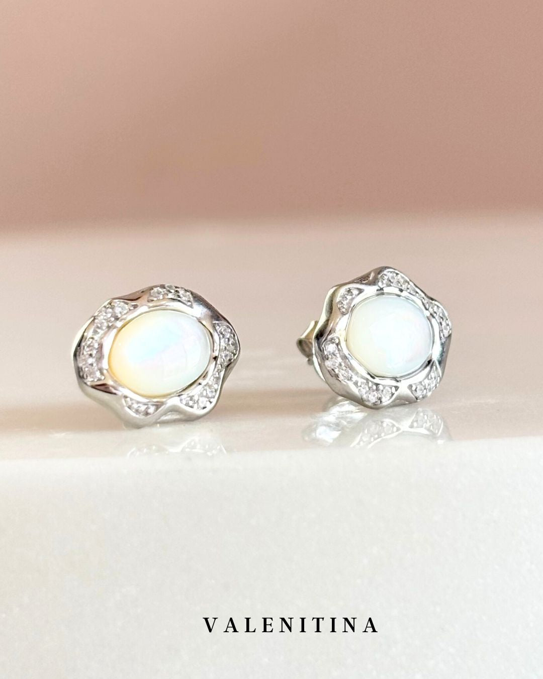 ARETES CUCA