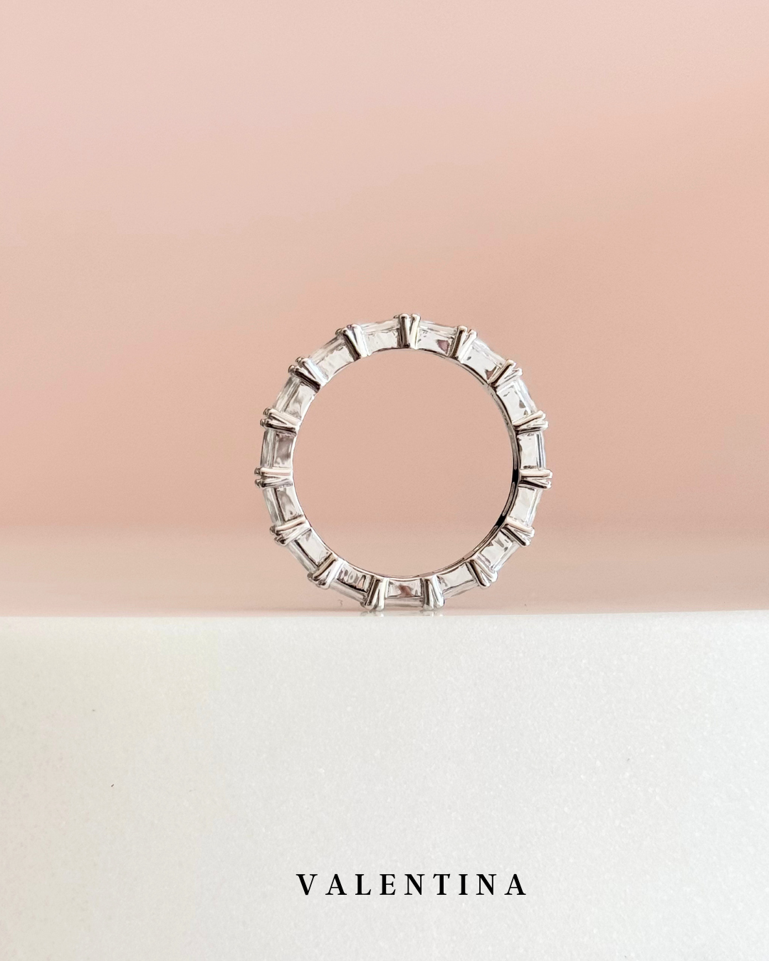 ANILLO KARLA