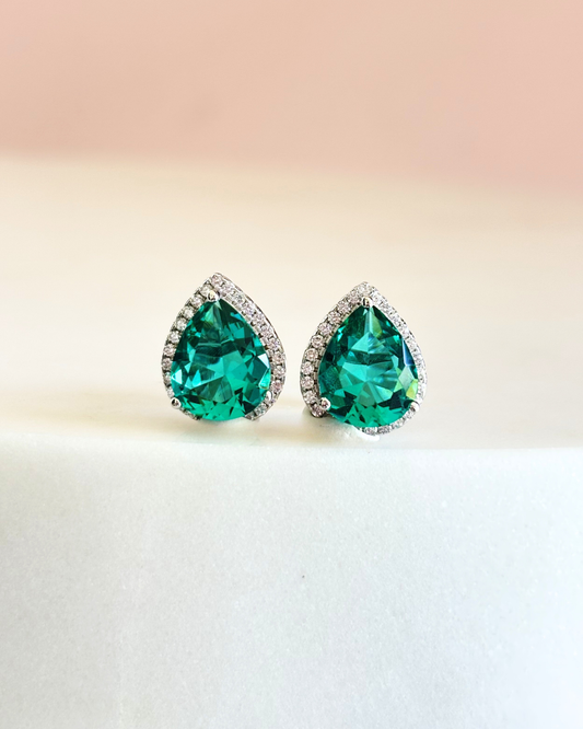 ARETES VALERIA