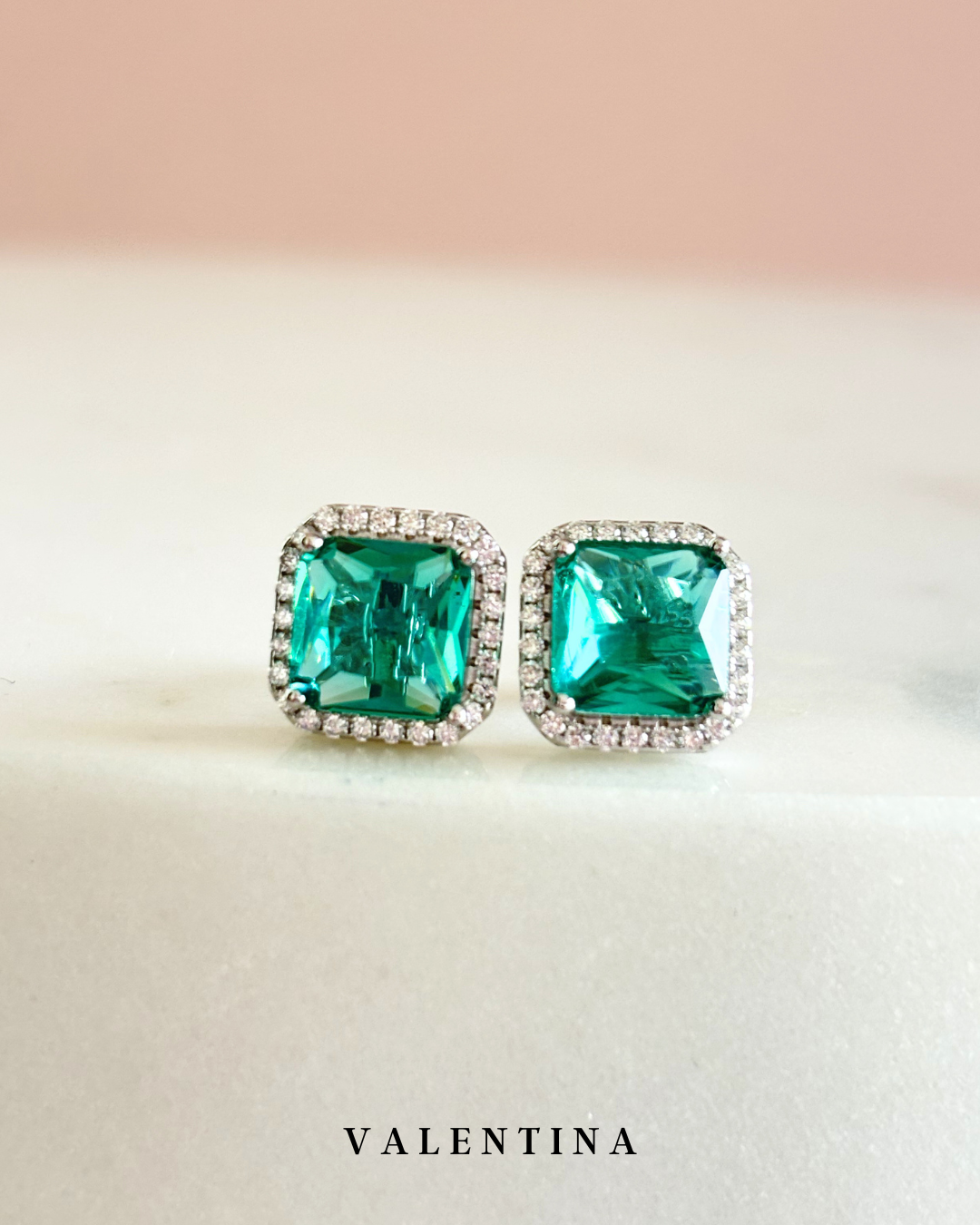 ARETES CAMILLE