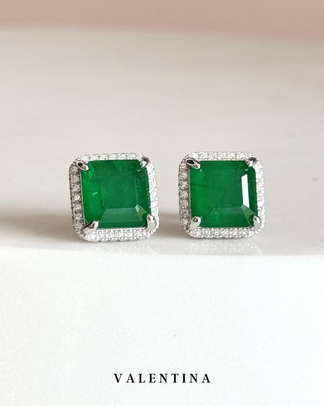 ARETES TAMY