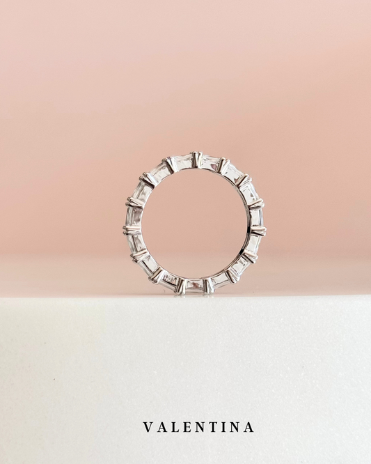 ANILLO KARLA