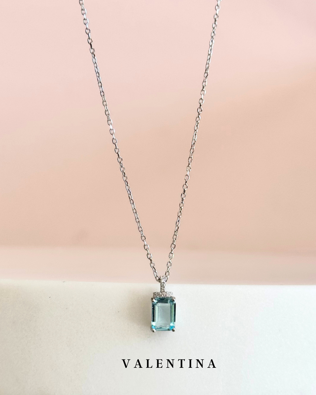 COLLAR BERE